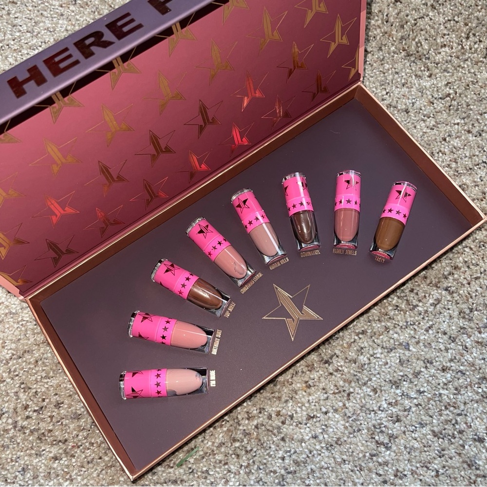 Jeffree Star ‘Open Here for N*des’ Lip Bundle Set